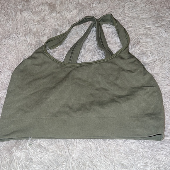 Athleta aurora scoop sports bra - Picture 4 of 5